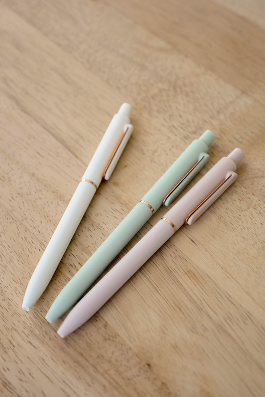 Ensemble de 3 Stylos - encre noire